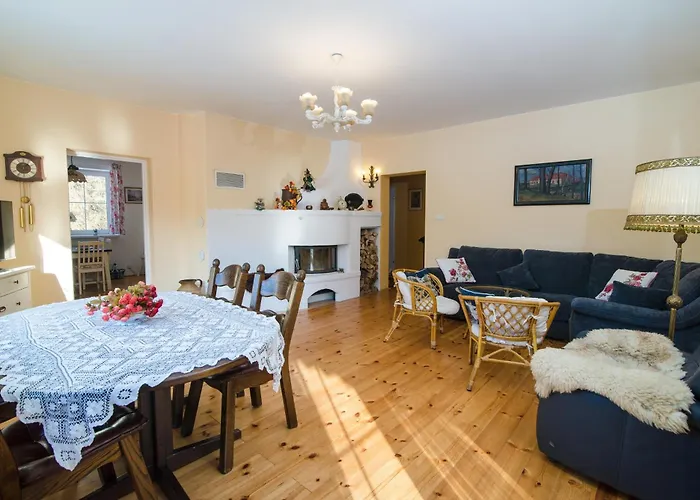 펜션 Biala Przystan 사시노