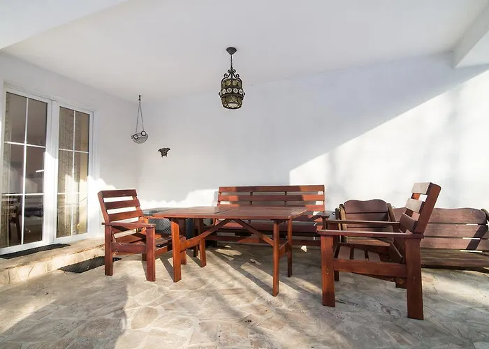 펜션 Biala Przystan 사시노