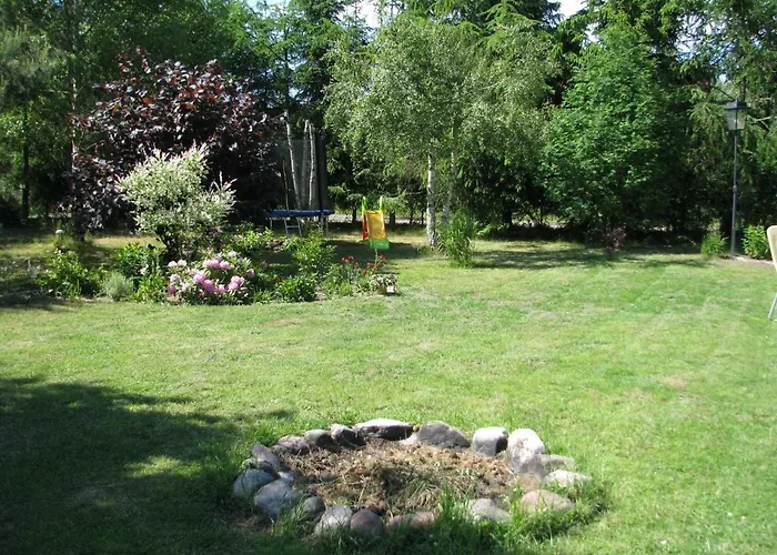 Biala Przystan 펜션 사시노